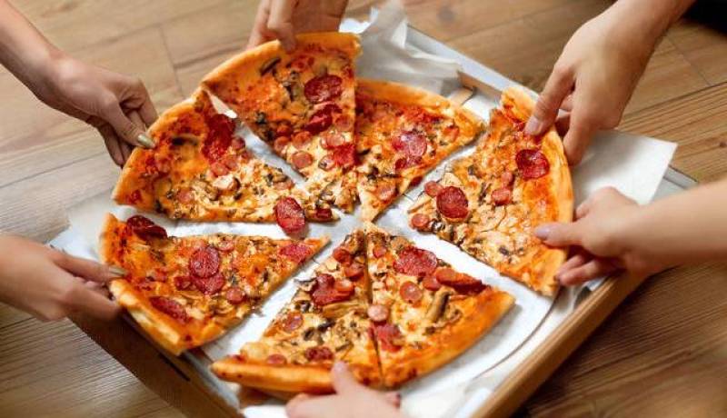 محبوب‌ترین فست فود دنیا چه بلایی سرتان می‌آورد؟